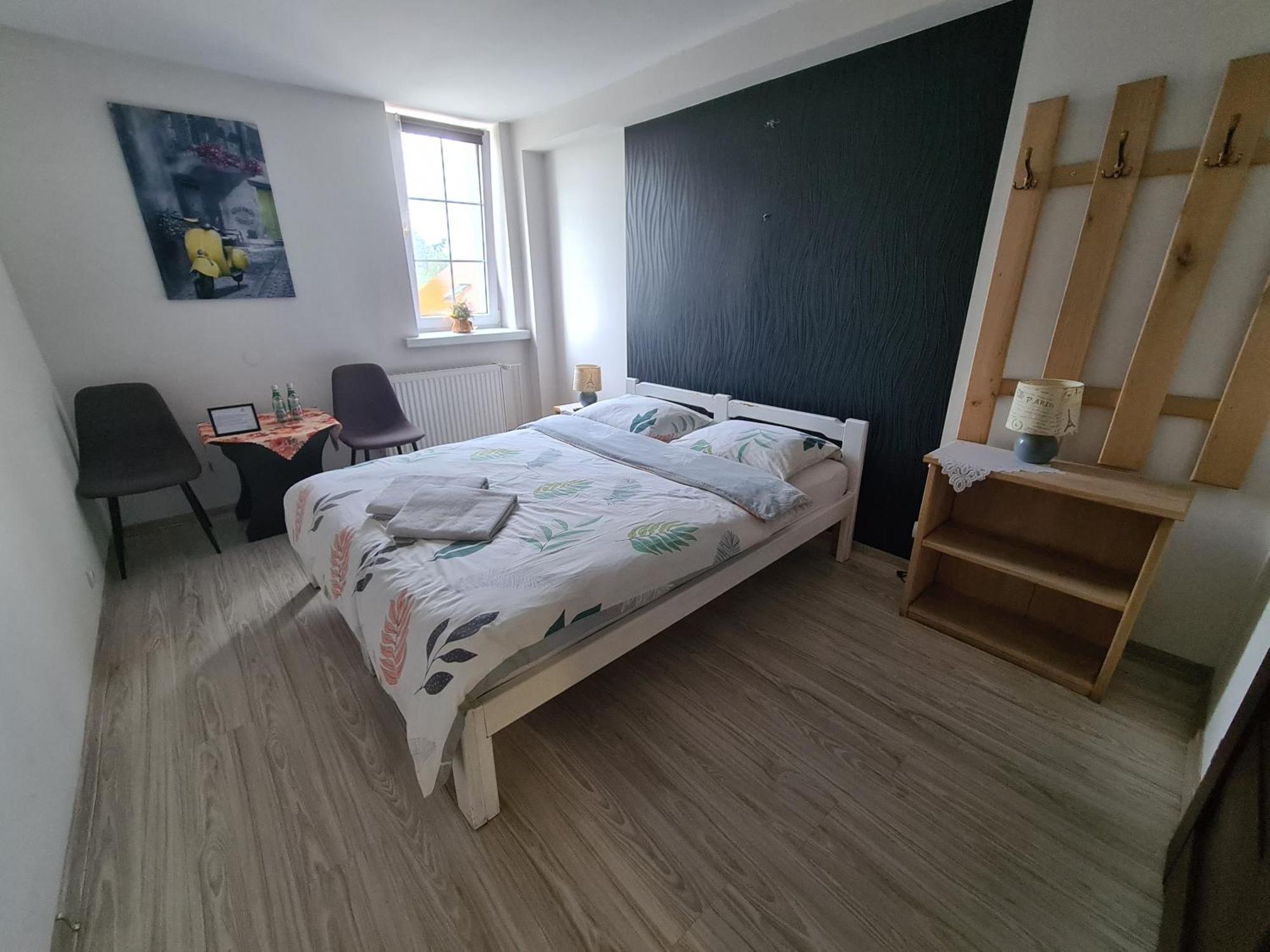 Naglowice Motel I Restauracja "Pod Baszta" الغرفة الصورة